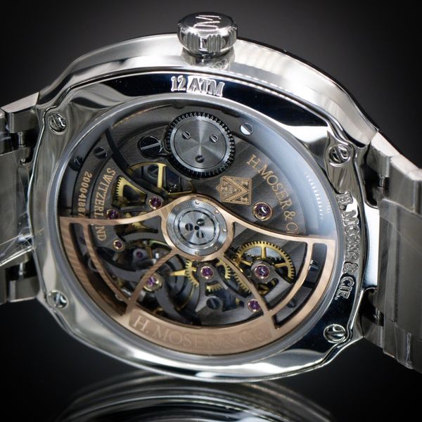 H. Moser and Cie Streamliner 6201-1200